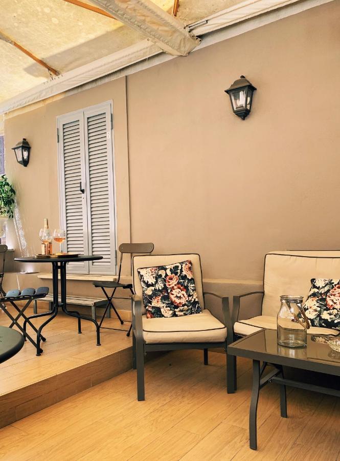 Acomodação com café da manhã  Little Queen 3*