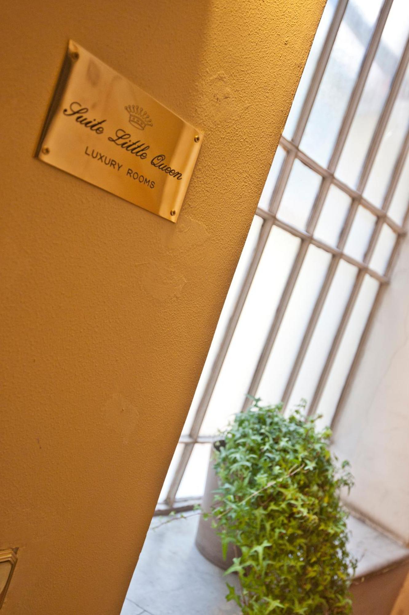 Acomodação com café da manhã  Little Queen 3*